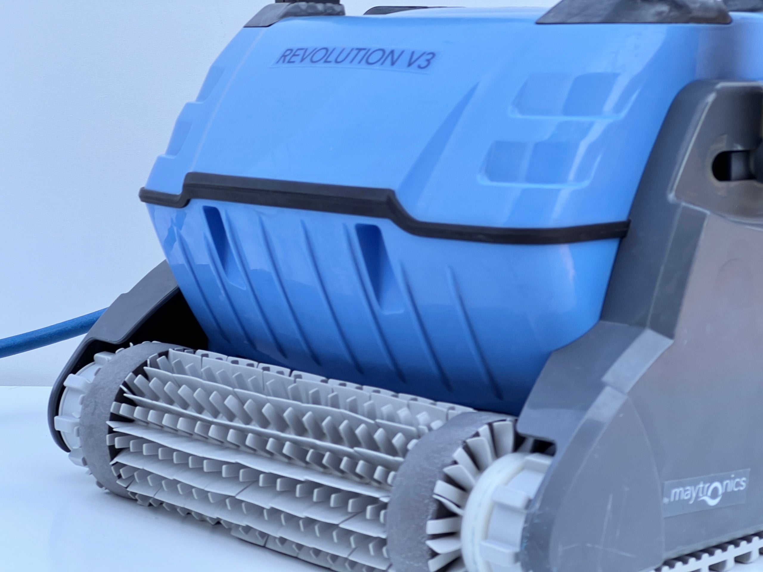 Robot piscina Dolphin Revolution V3