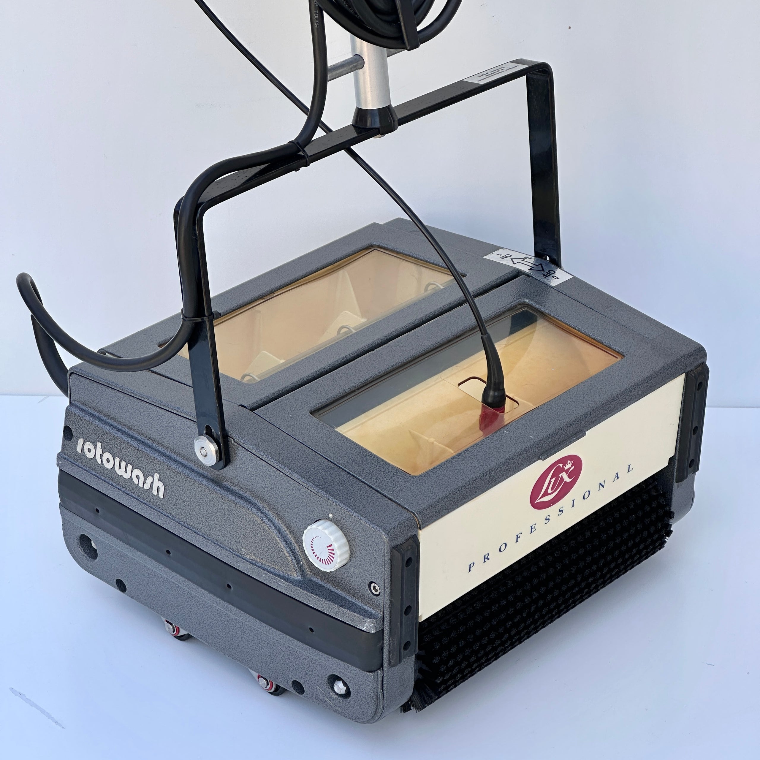 Lavadora de Pisos Rotowash Professional R3