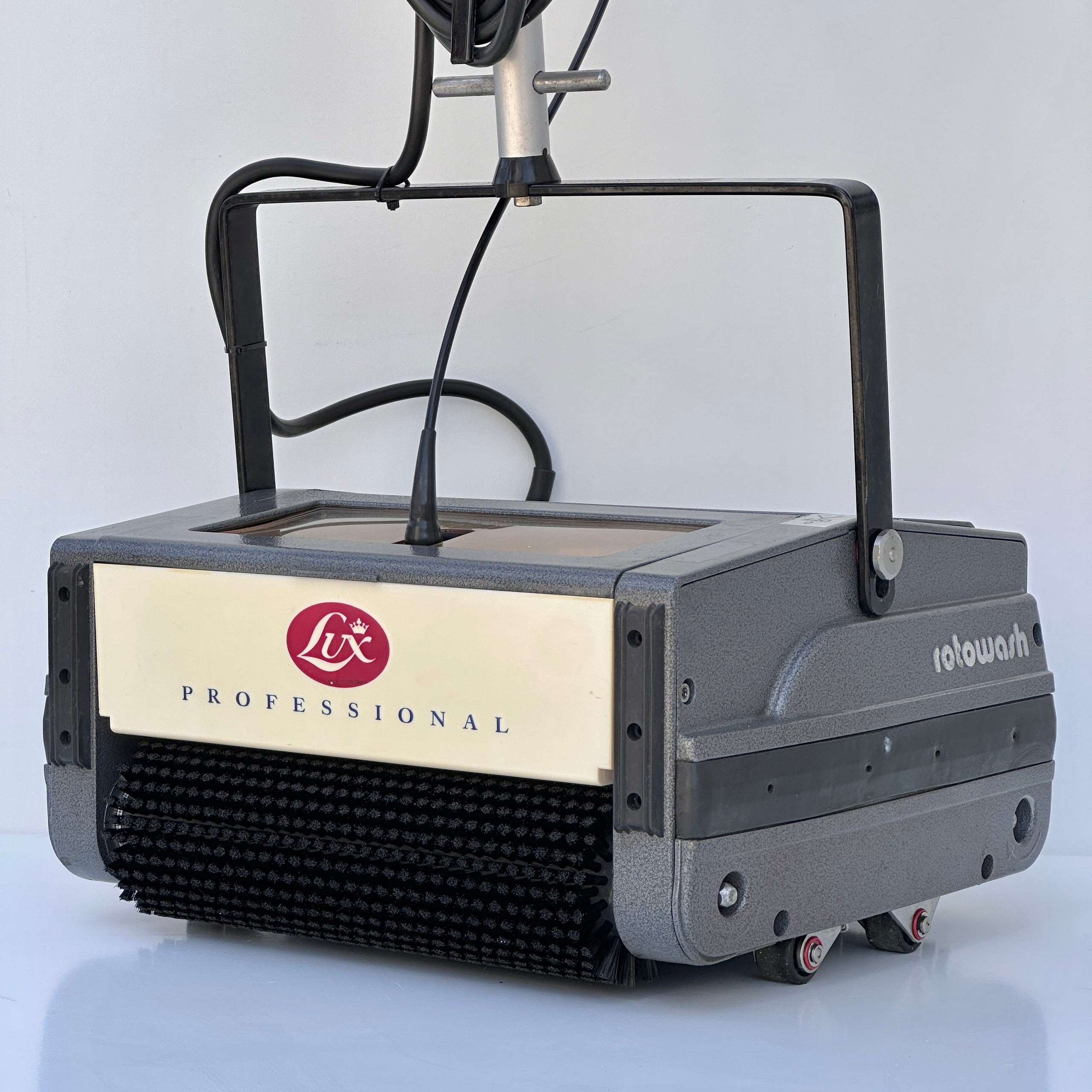 Lavadora de Pisos Rotowash Professional R3