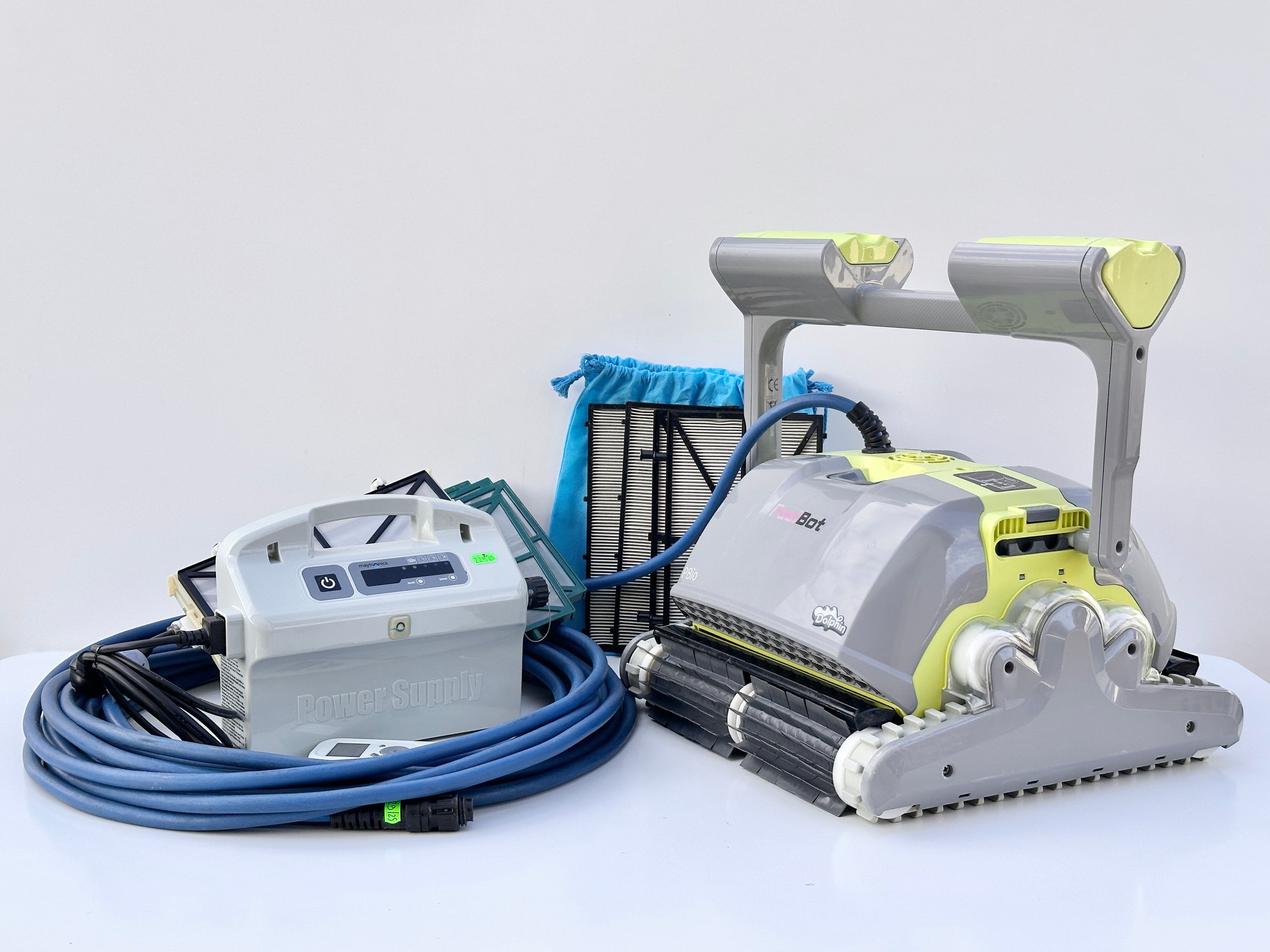 Robot de piscina Dolphin Maytronics BIO Suction