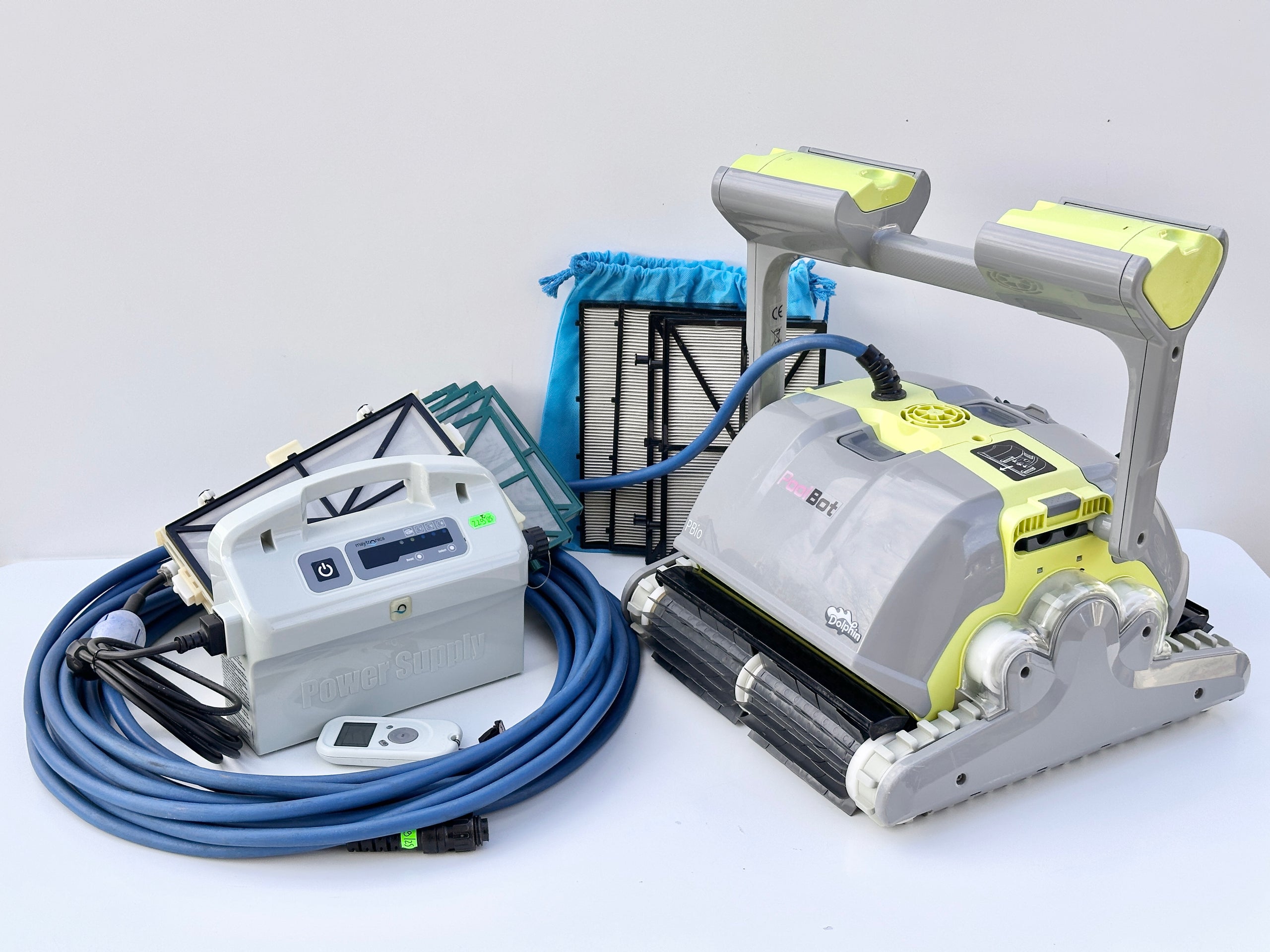 Robot de piscina Dolphin Maytronics BIO Suction