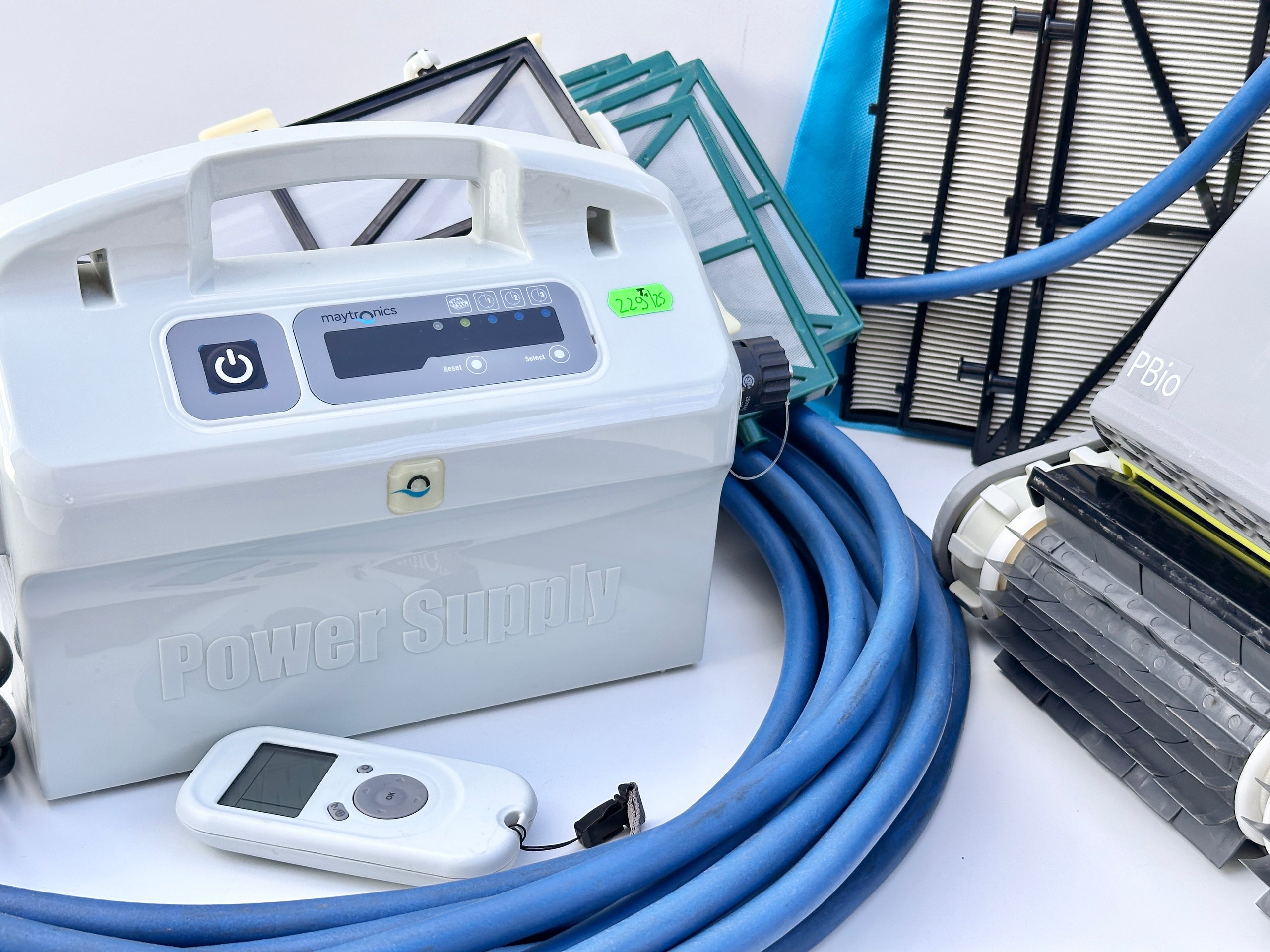 Robot de piscina Dolphin Maytronics BIO Suction