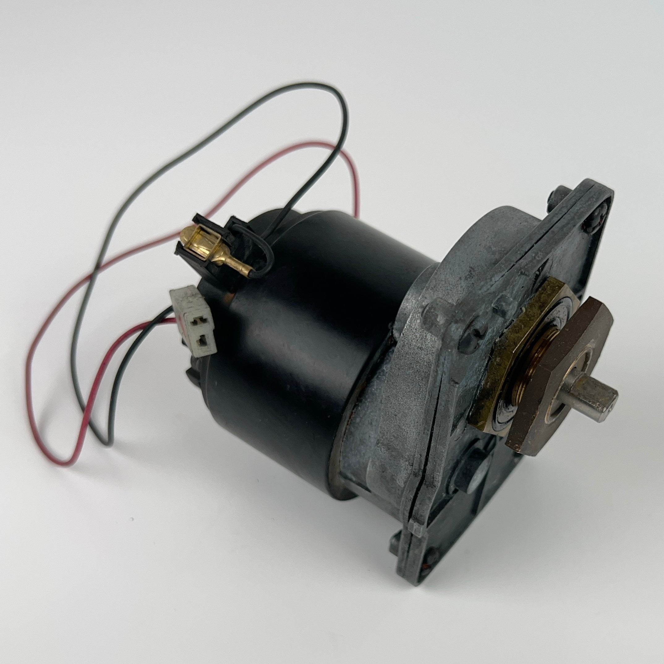 Motor de Tracción Robot Piscina Dolphin Maytronics 5500000 REV G - Usado (Garantía 12 meses)
