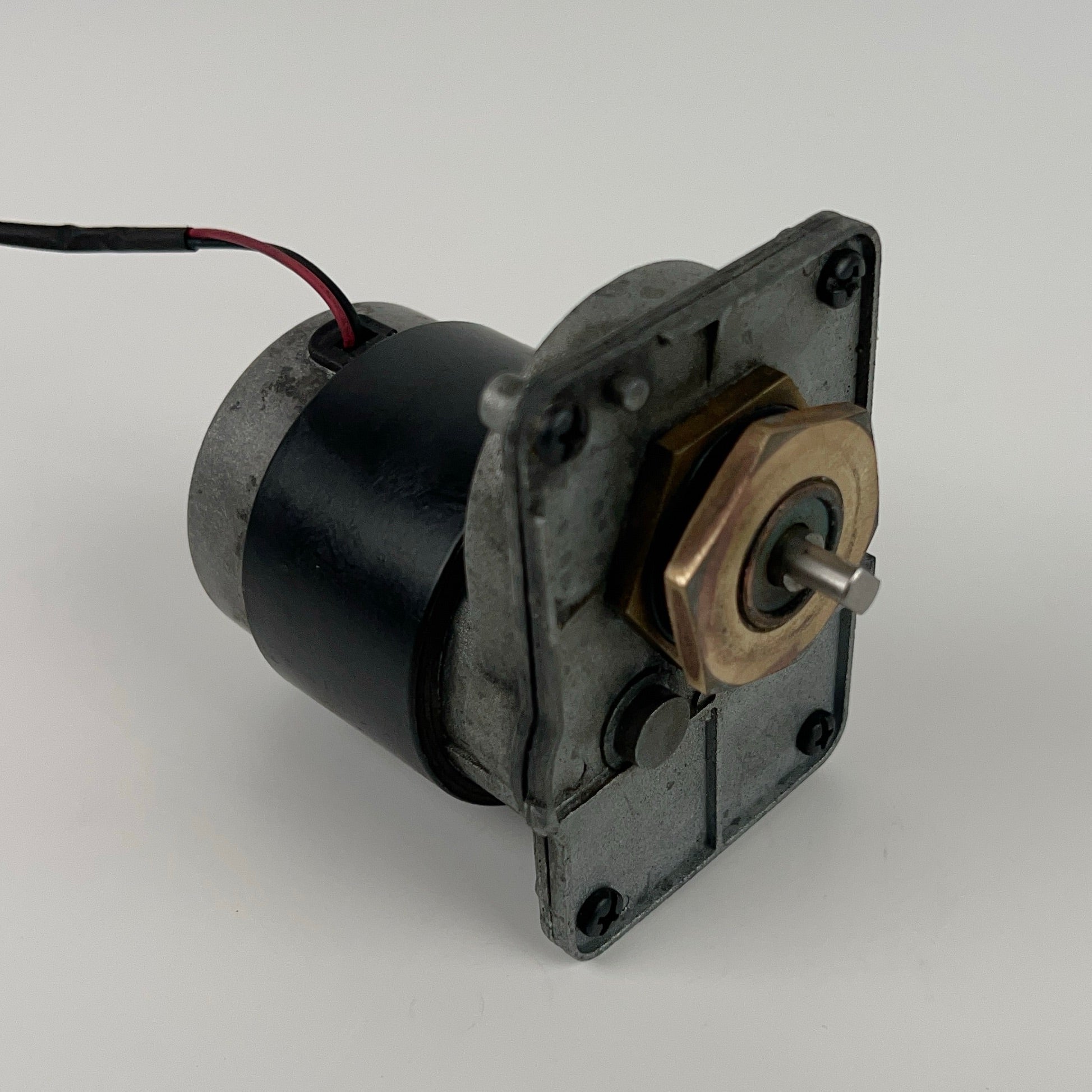 Motor de Tracción Robot Piscina Dolphin Maytronics 5521253 - Usado (Garantía 12 meses)
