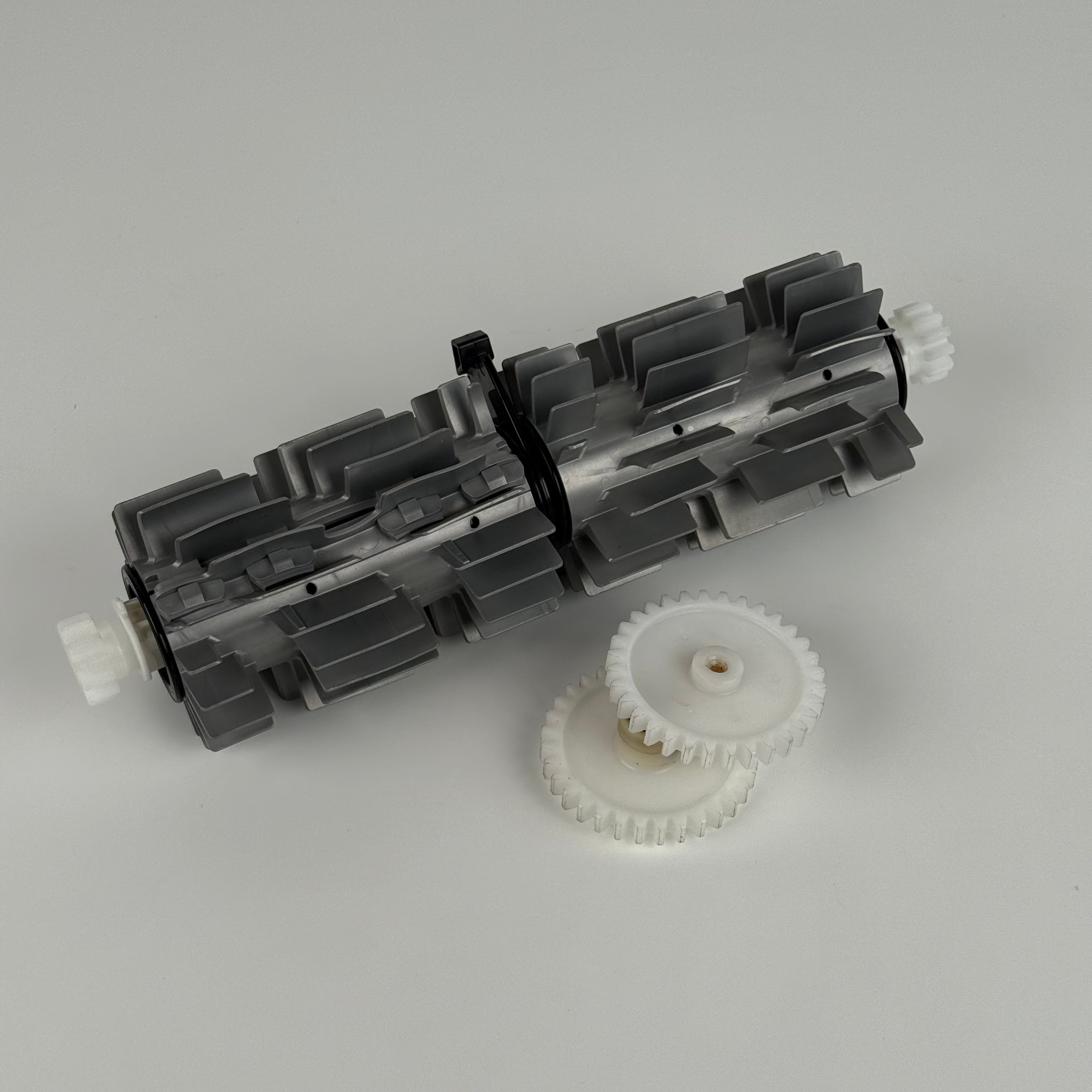 Grupo Cepillos + Engranajes USADOS Robot Piscina Zodiac Voyager / XA / Cnx R0896900 - Usados