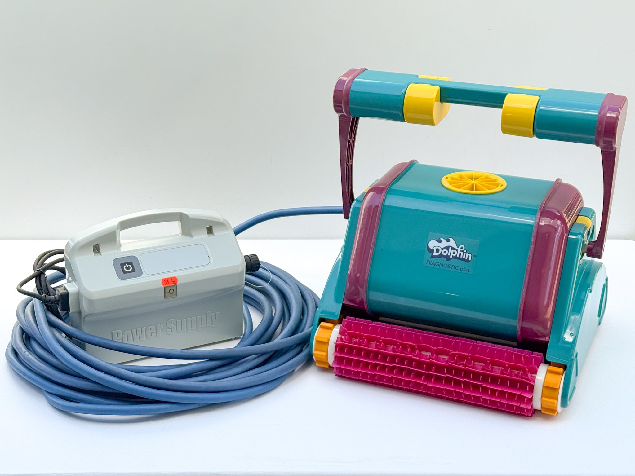 Robot de piscina Dolphin Diagnostic Plus