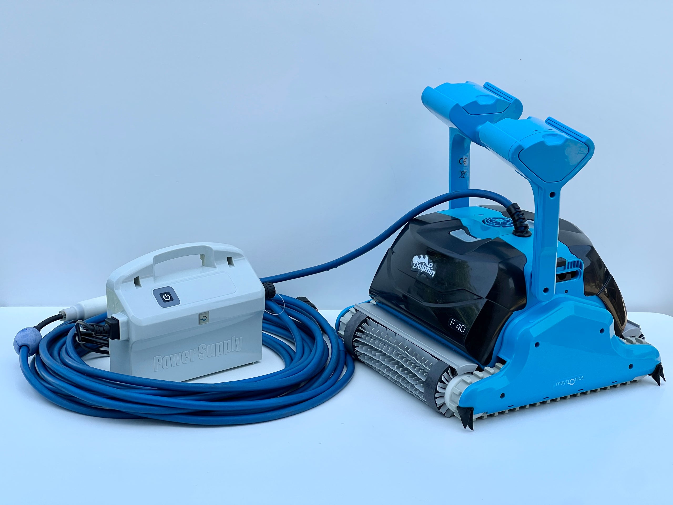Robot piscina Dolphin Maytronics F40