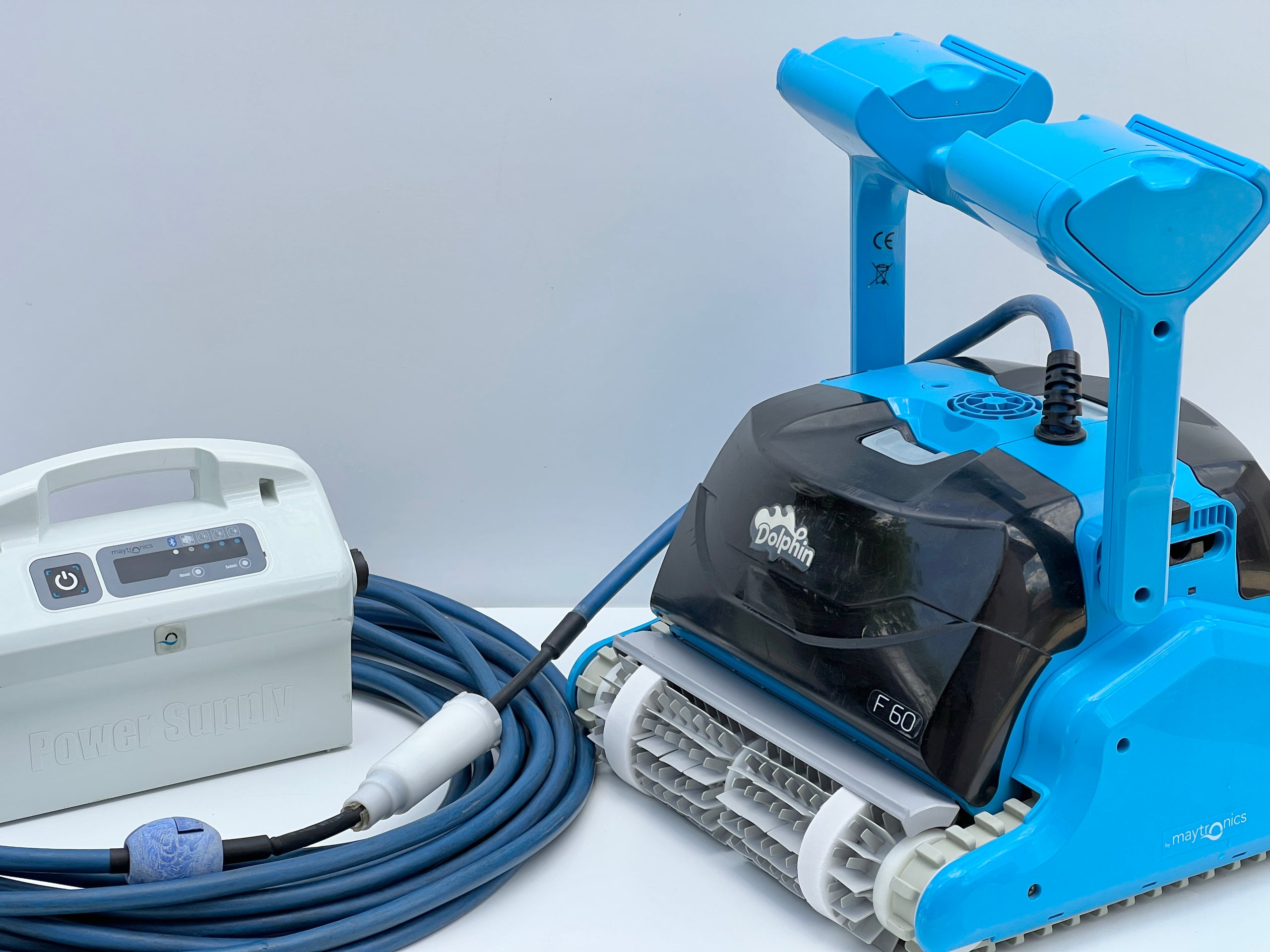 Robot piscina Dolphin Maytronics F60