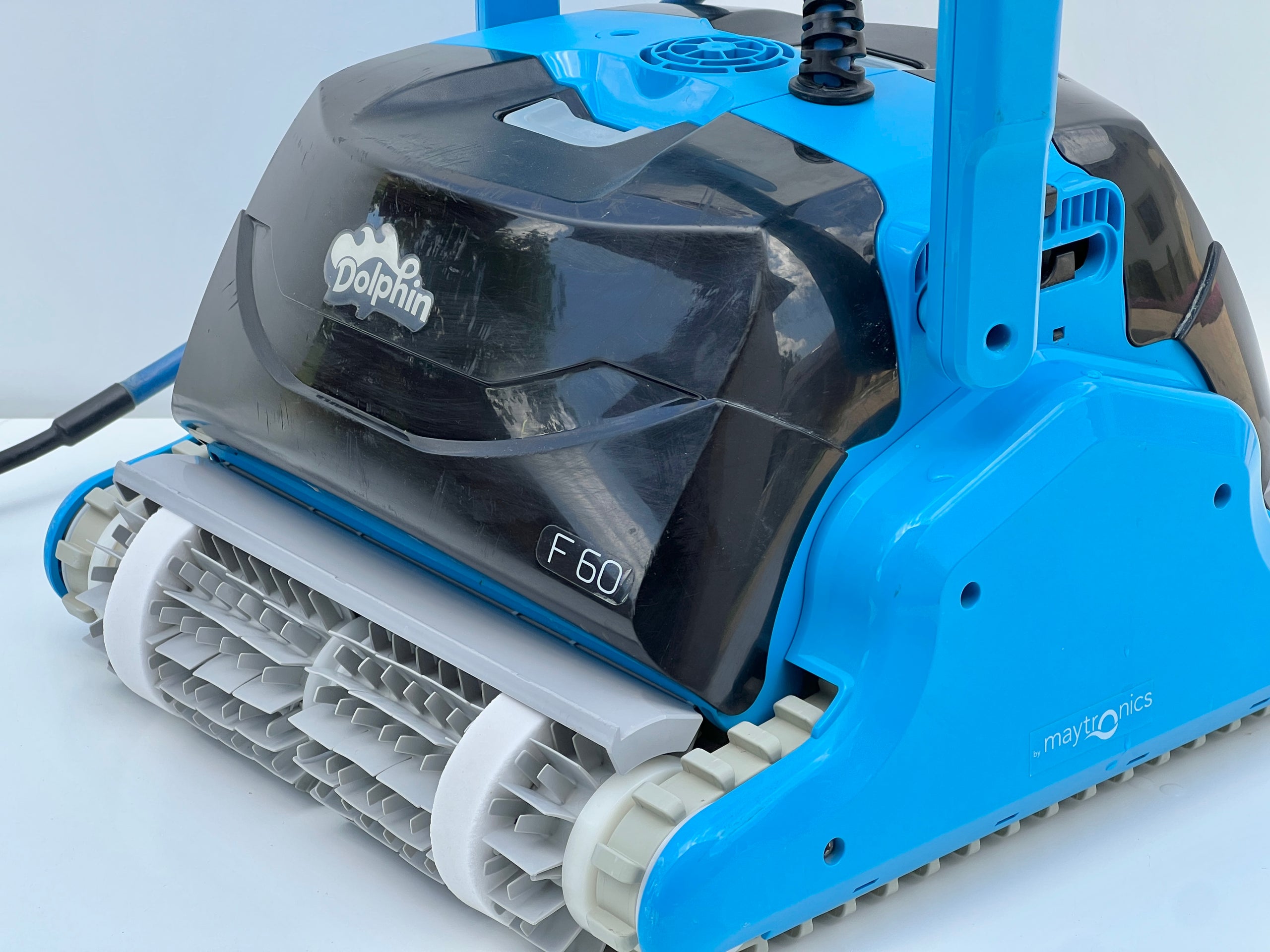 Robot piscina Dolphin Maytronics F60