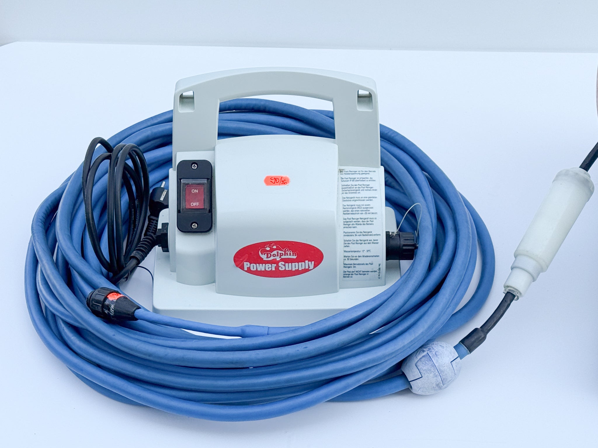 Dolphin Maytronics Marlin C Pool Robot