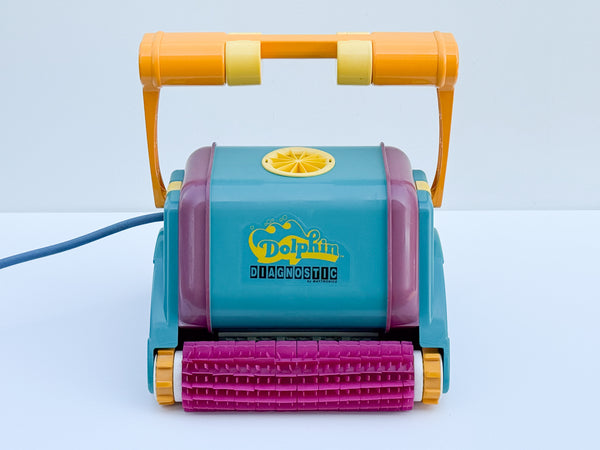 Dolphin Diagnostic Pool Robot