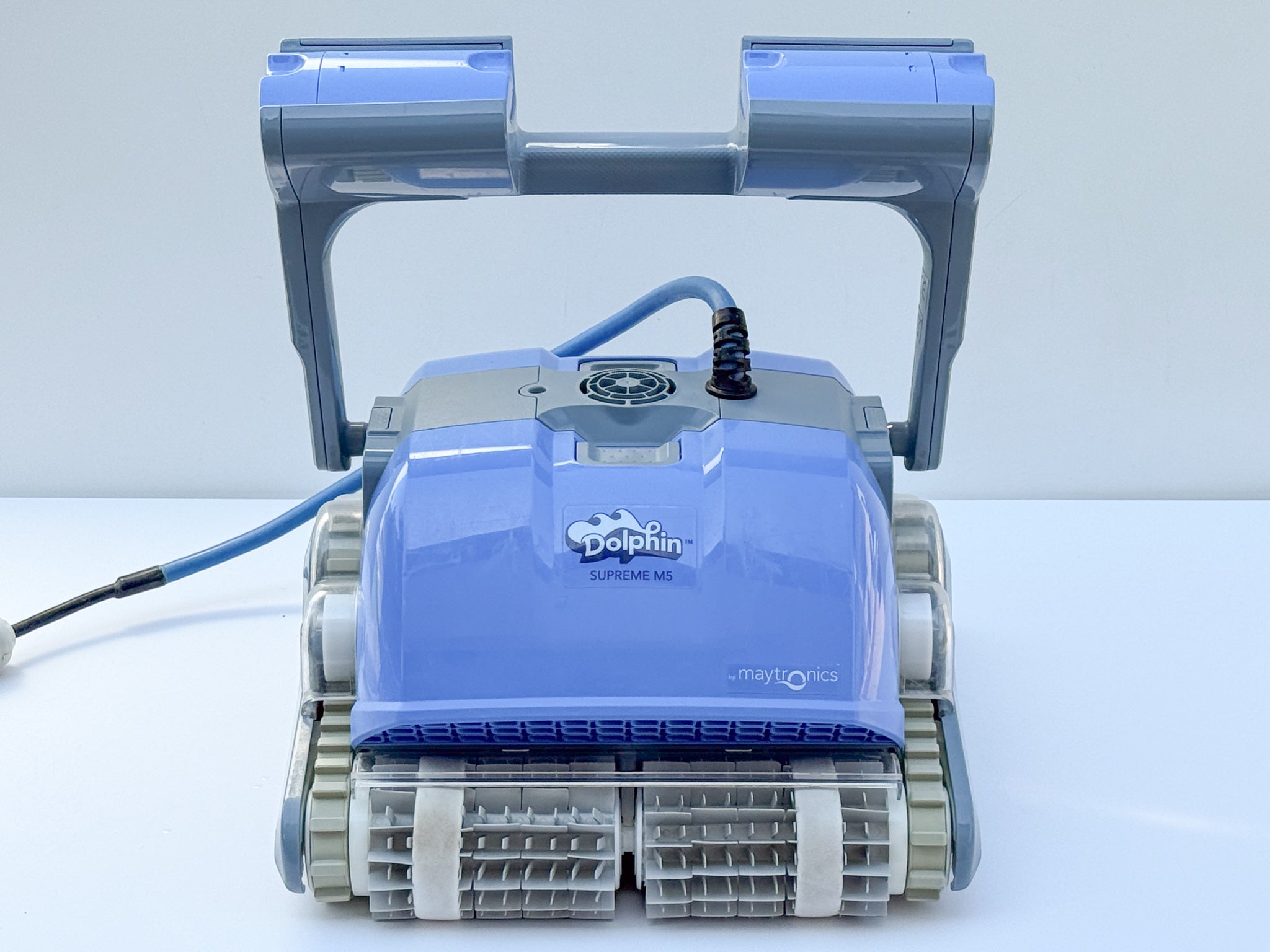 Robot para piscina Dolphin Maytronics Supreme M5