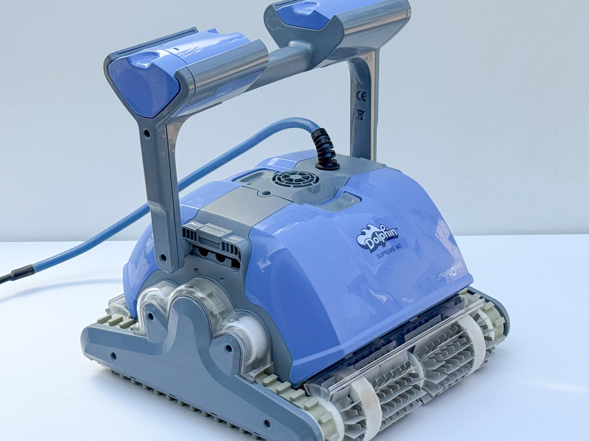 Robot para piscina Dolphin Maytronics Supreme M5