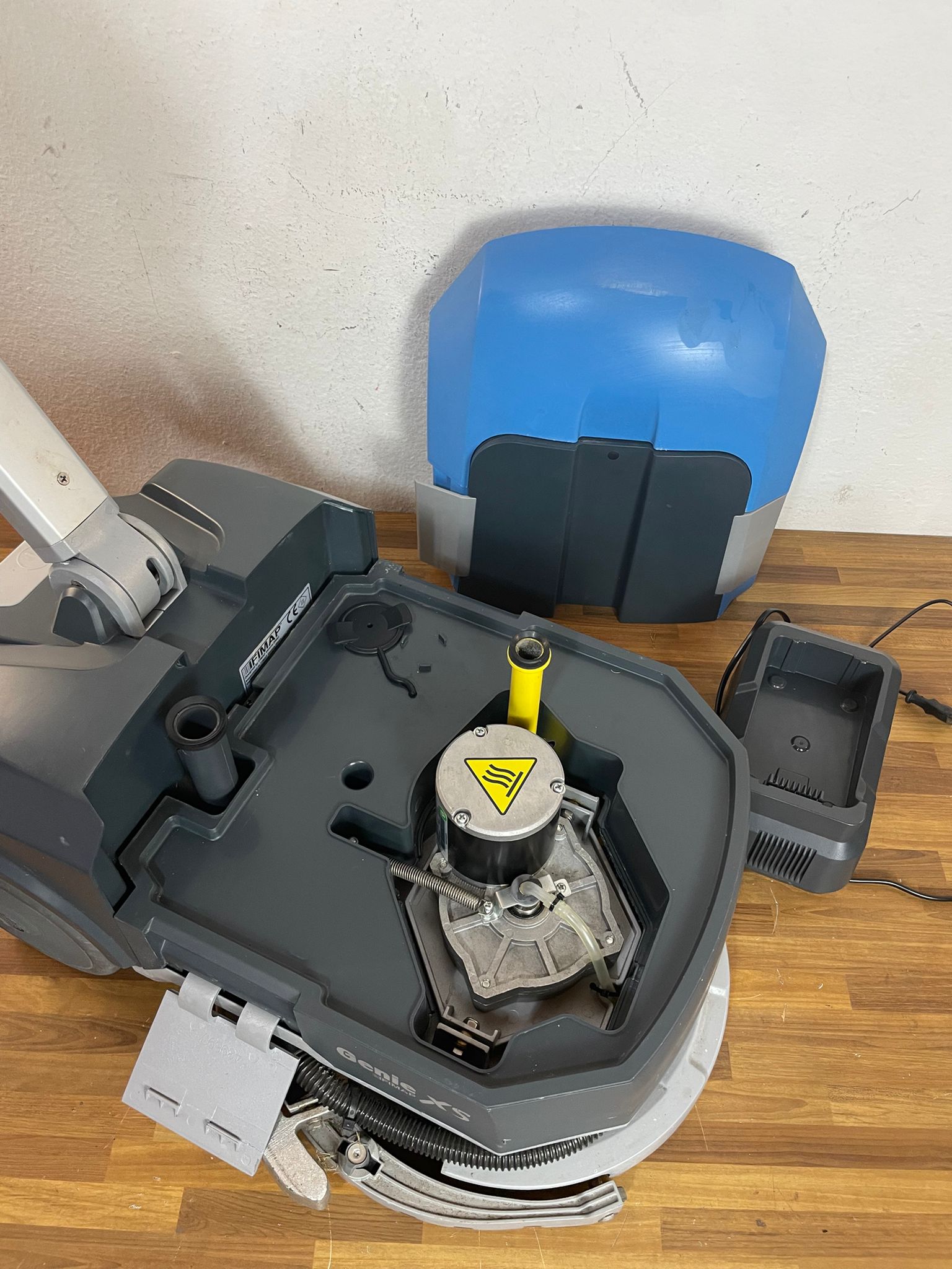 Lavaaspiradora Fimap Genie XS