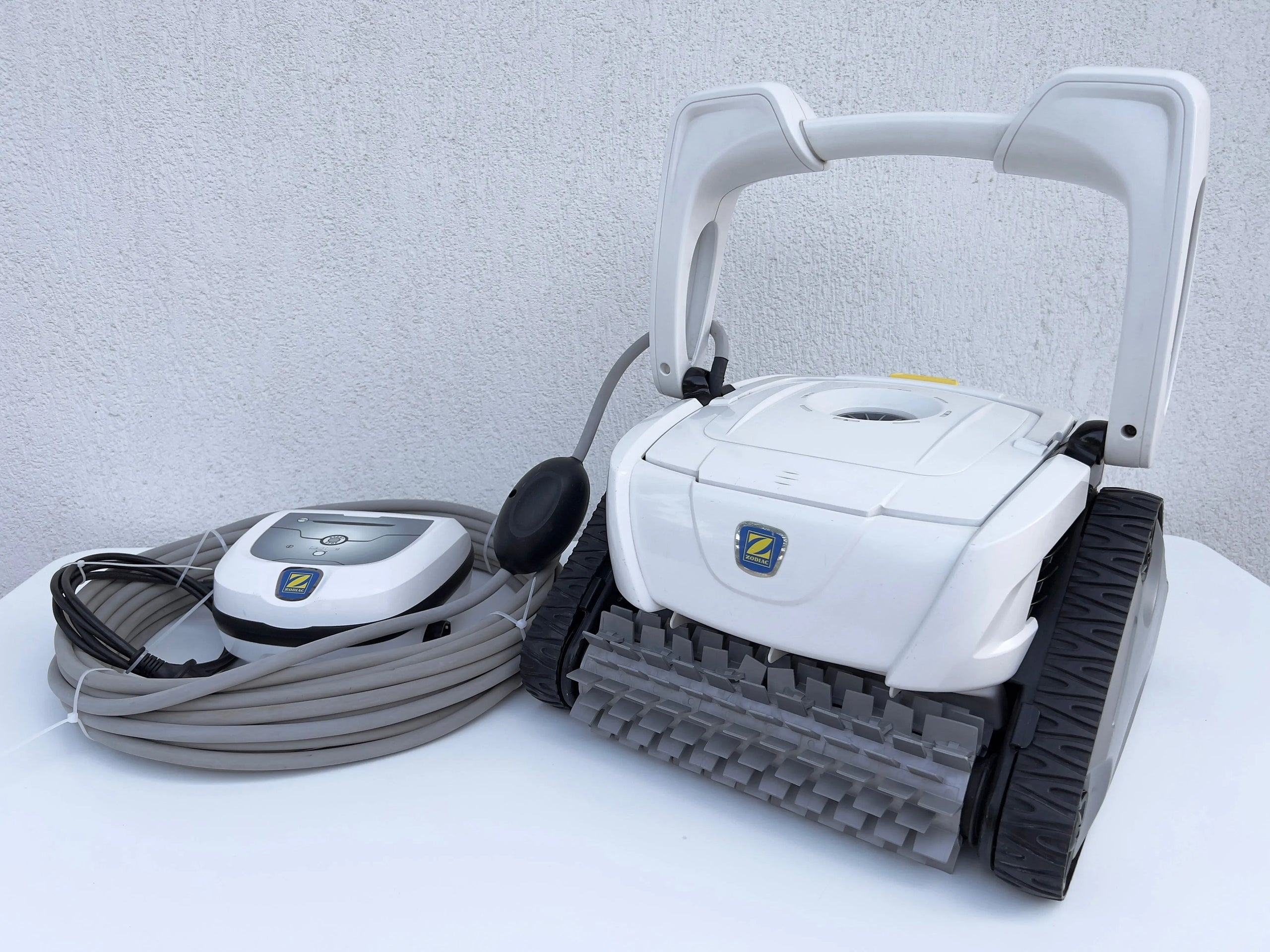 Robot piscina Zodiac CyclonX RC4370 - MetodoBlu